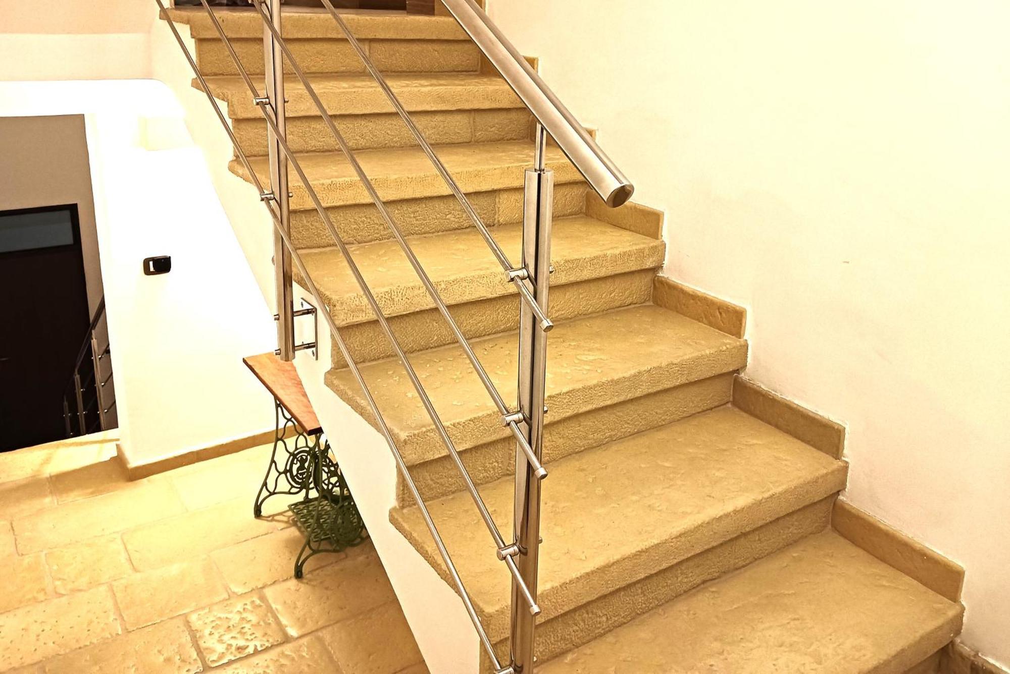 Pietra Bianca Bed & Breakfast Cutrofiano Bagian luar foto
