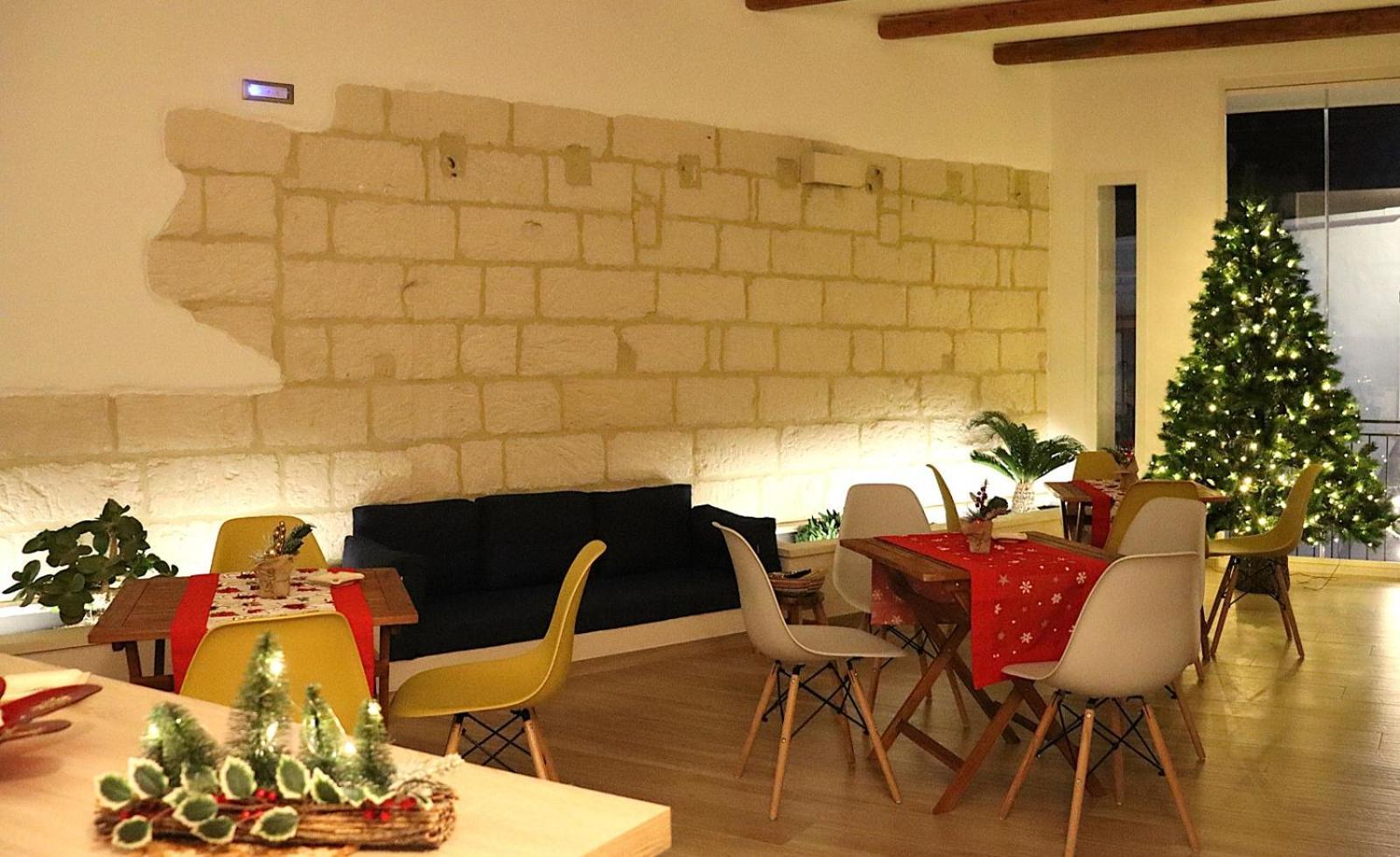 Pietra Bianca Bed & Breakfast Cutrofiano Bagian luar foto